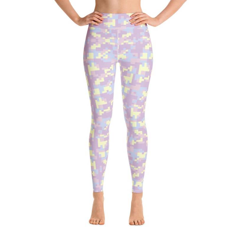 Yoga Leggings in Pastell Camo Farbenfrohe Sportmode von InkTeaDesign