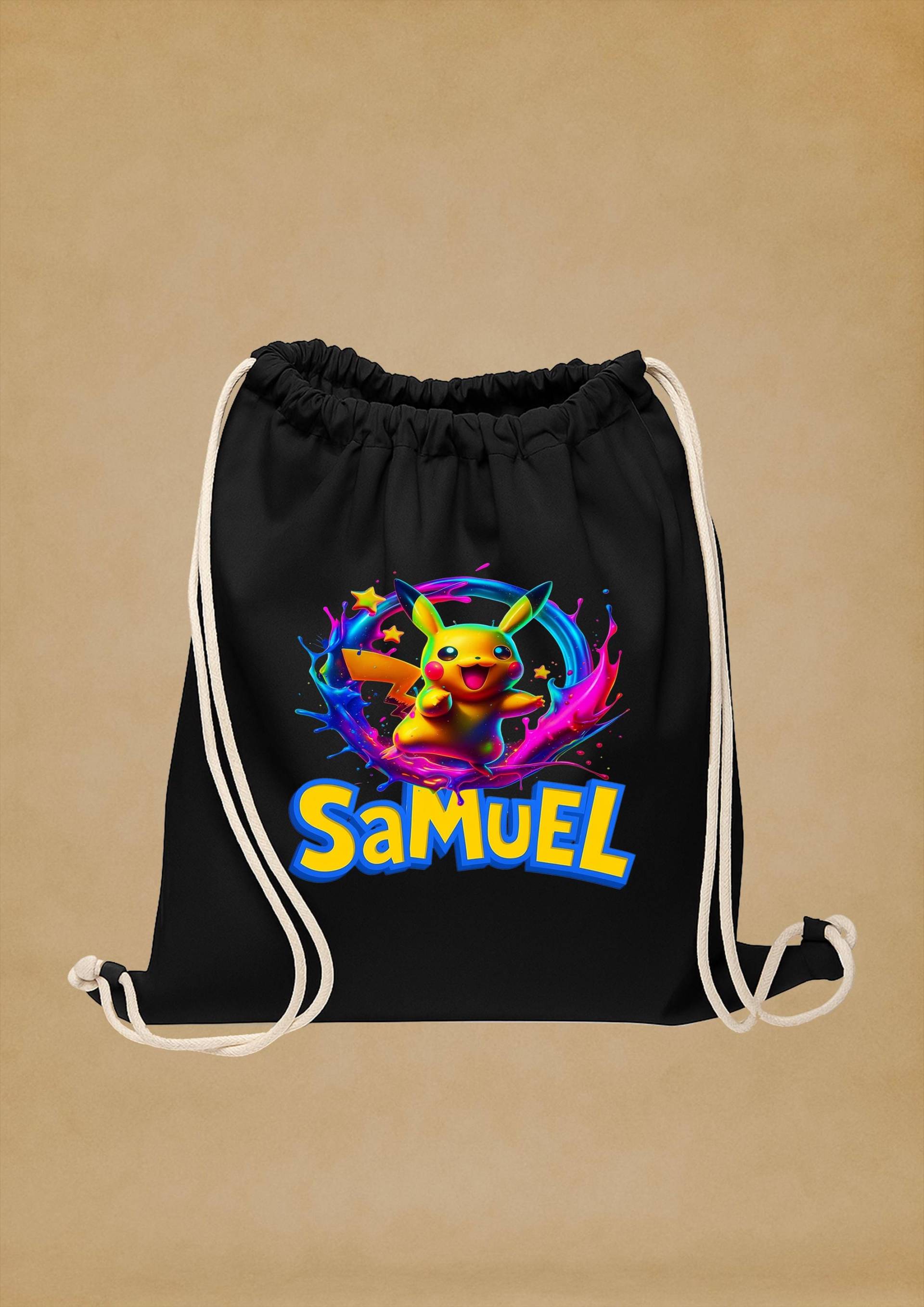 Personalisierter Turnbeutel Für Kinder Mit Pikachu-Splash-Design Und Individuellen Namen Oder Individuellem Text. Kostenlose Lieferung von InkVibesStore