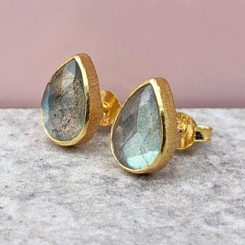 Labradorit Ohrstecker. Echte Tropfen Ohrstecker Edelstein Gold Ohrringe. November Geburtsstein. Frauen Schmuck. Geschenk Für Sie, Mutter von InkaCreationsStore