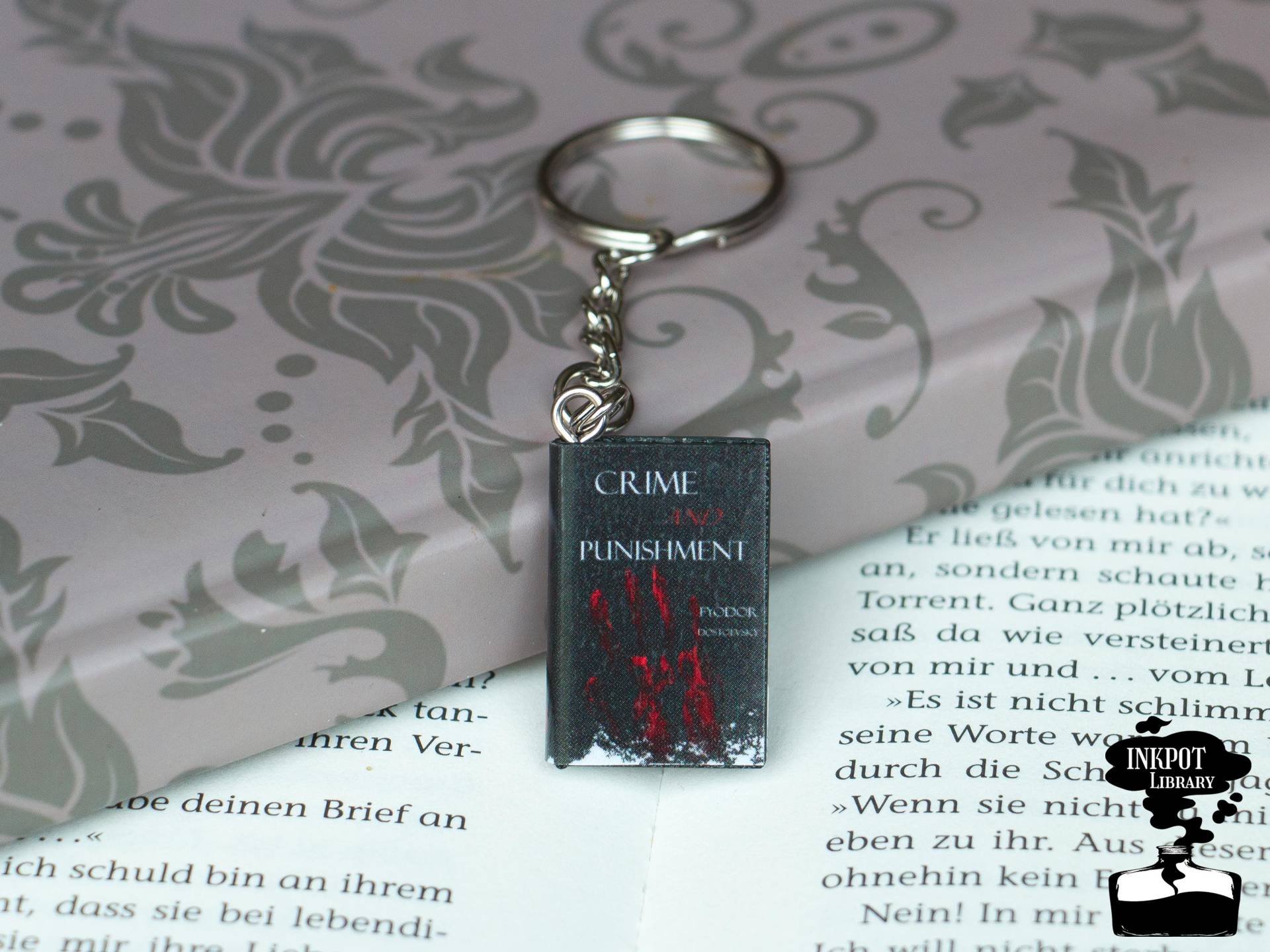 Krimskram, Fjodor Dostojewski, Klassiker, Schlüsselanhänger, Accessoire, Bücher, Bücherwurm, Buchliebhaber, Booktok, Minibuch von InkpotDE