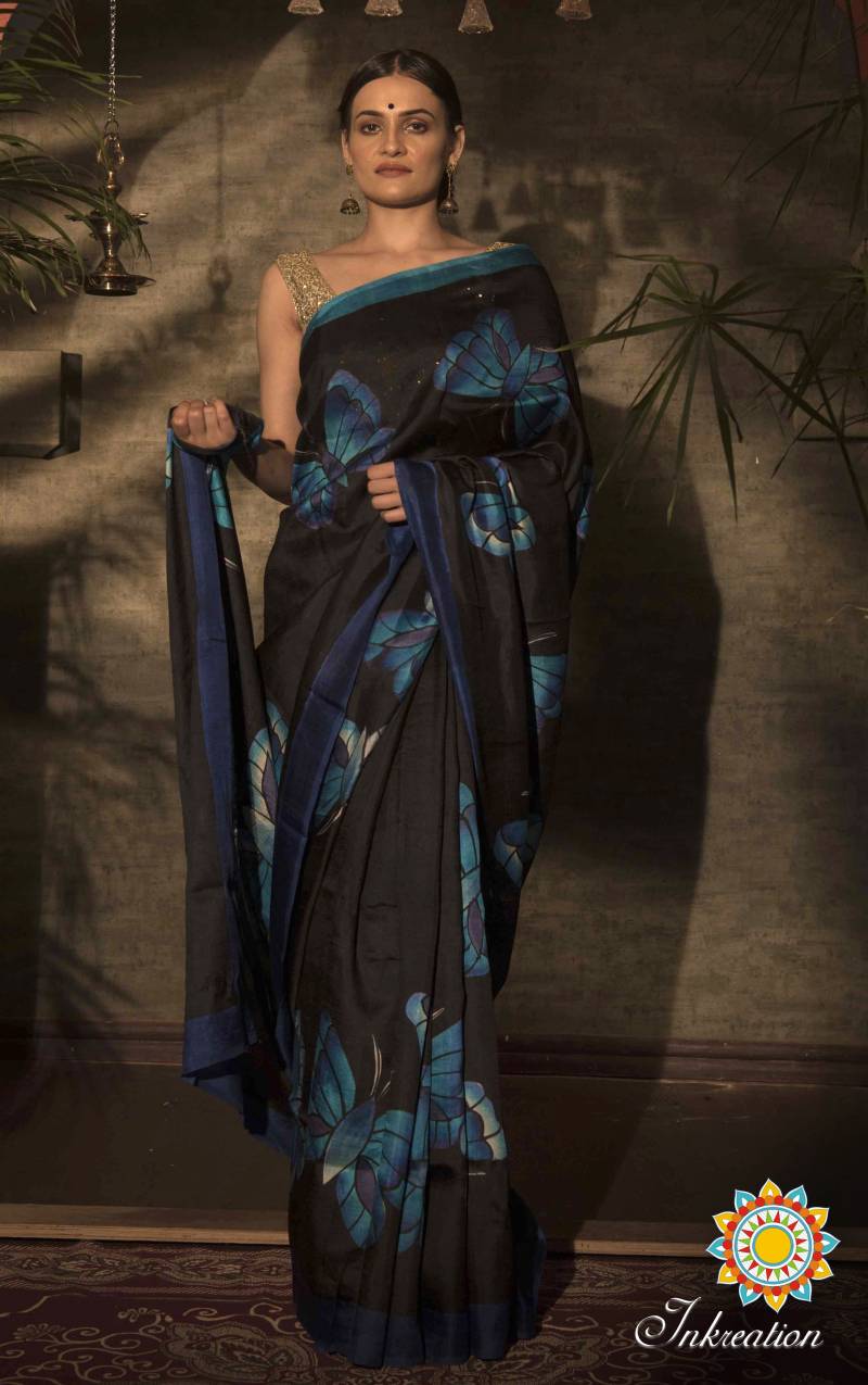 Handbemalter Sari Mit Blusenstück Von Einem Handwerker Exclusive Pure Silk Saree. Zollfreie Lieferung Vor Ihrer Haustür Handbemalter Sari Mit Blusenstück Von Einem Handwerker Exclusive Pure Silk Saree. Zollfreie Lieferung Vor Ihrer Haustür von InkreationCrafts