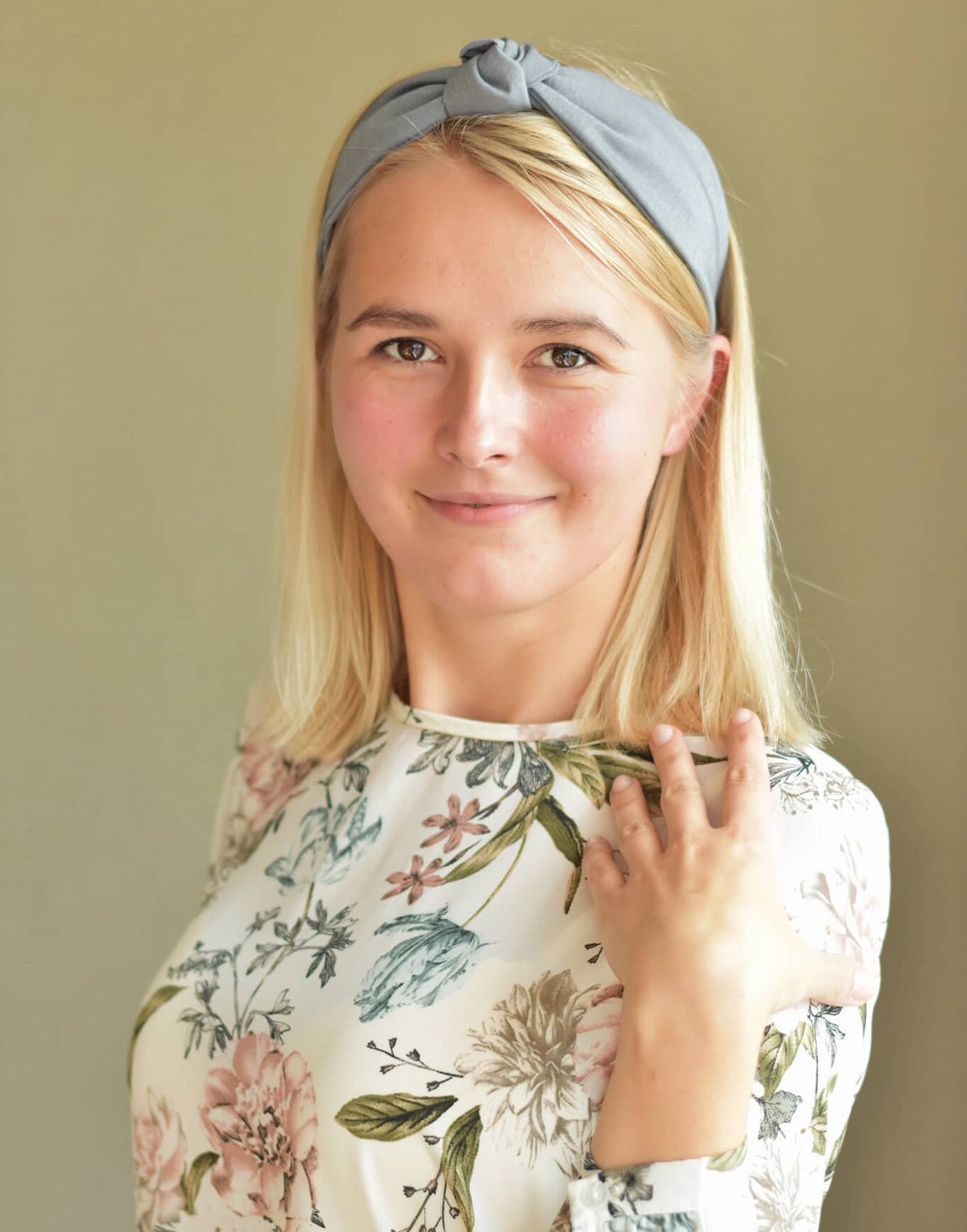 Dunkel Grau Geknotet Stirnband - Haar-Zubehör Geschenke Für Sie Geburtstagsgeschenk Zubehör von InnaStudioDesigns