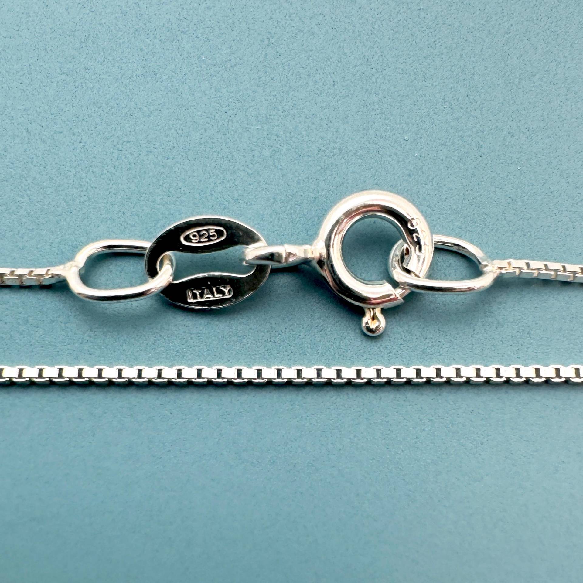 sterling Silber Halskette - 925 Kette Box 1 Mm | 16, 18, 20, 22, 24, 26, 28, 30 Und 36 Zoll Sku 601012 von InnerArt4BeadsSupply