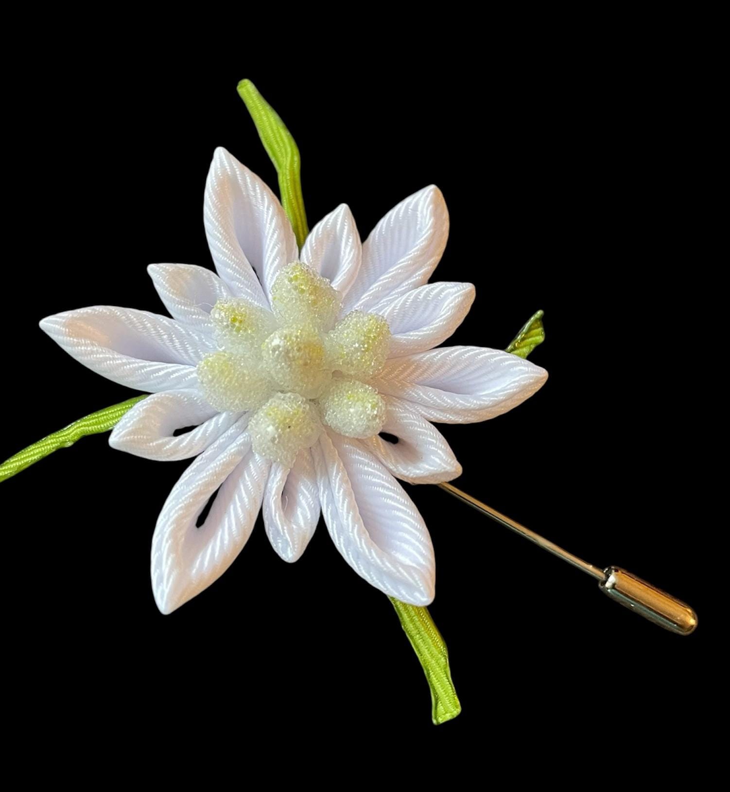 Edelweiß Anstecknadel Ripsband Kanzashi Boutonniere von InnerBeautyShop