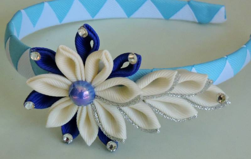 Tsumami Kanzashi Blumen Haarband Ripsband, Blau Tsumami Kanzashi Blumen Haarband Ripsband, Blau von InnerBeautyShop