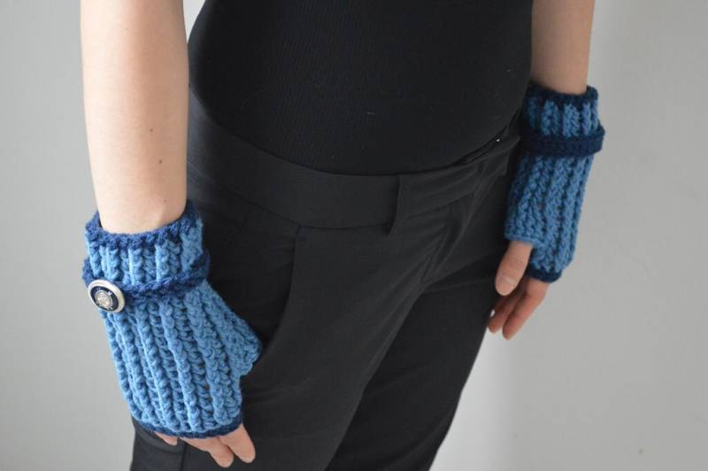 Gehäkelte Handschuhe, Blaue Fingerlose Häkelspitze Häkelhandschuhe, Frauen Wintermode von InoriCreations