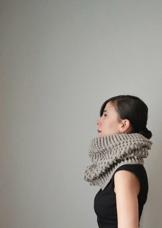 Grobstrick Kuller Schal, Oatmeal Kreis Häkelschal Wolle, Häkelschal, Voluminöser von InoriCreations