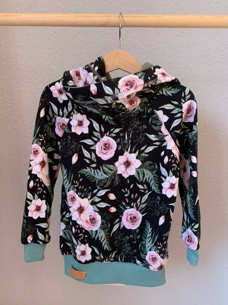 Hoodie Kapuzenpullover Sweatshirt Blumen Frühling Sommersweat/Mädchen/ Partnerlook Stoff Wählbar Neue Stoffe von InsaneandUnique