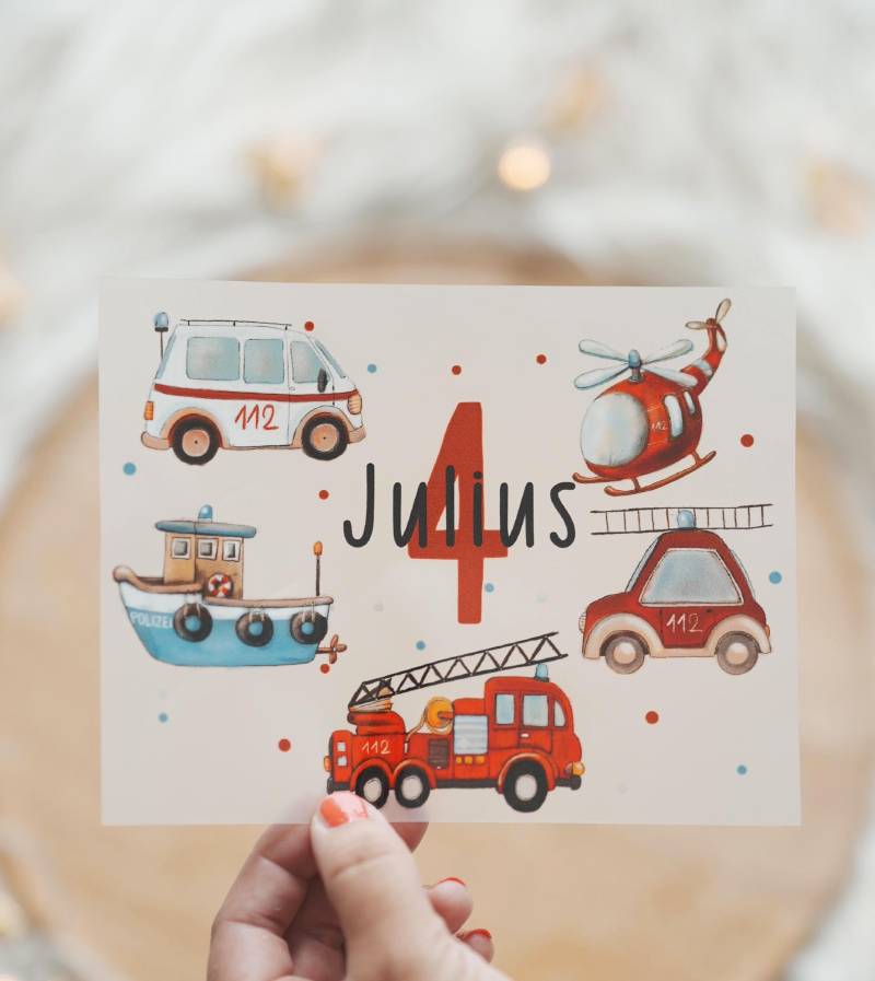 Bügelbild Rettungsfahrzeuge Personalisiert - Mit Name & Zahl Feuerwehr Polizei Hubschrauber Geburtstag Jungen Shirt Aufbügler von InselKids