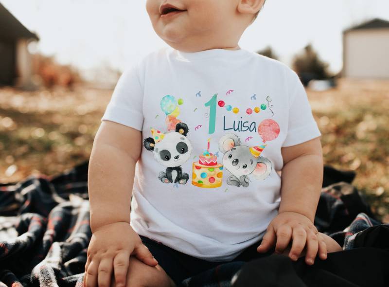 T-Shirt Geburtstagsshirt Personalisiert Geburtstagskind Junge Mädchen Dschungeltiere Koala Panda Party Torte von InselKids