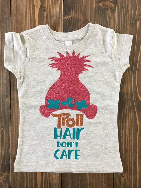 Troll Hair Don't Care Kinder T-Shirt Troll Hair Don't Care Kinder T-Shirt von InsideQuinnsCloset