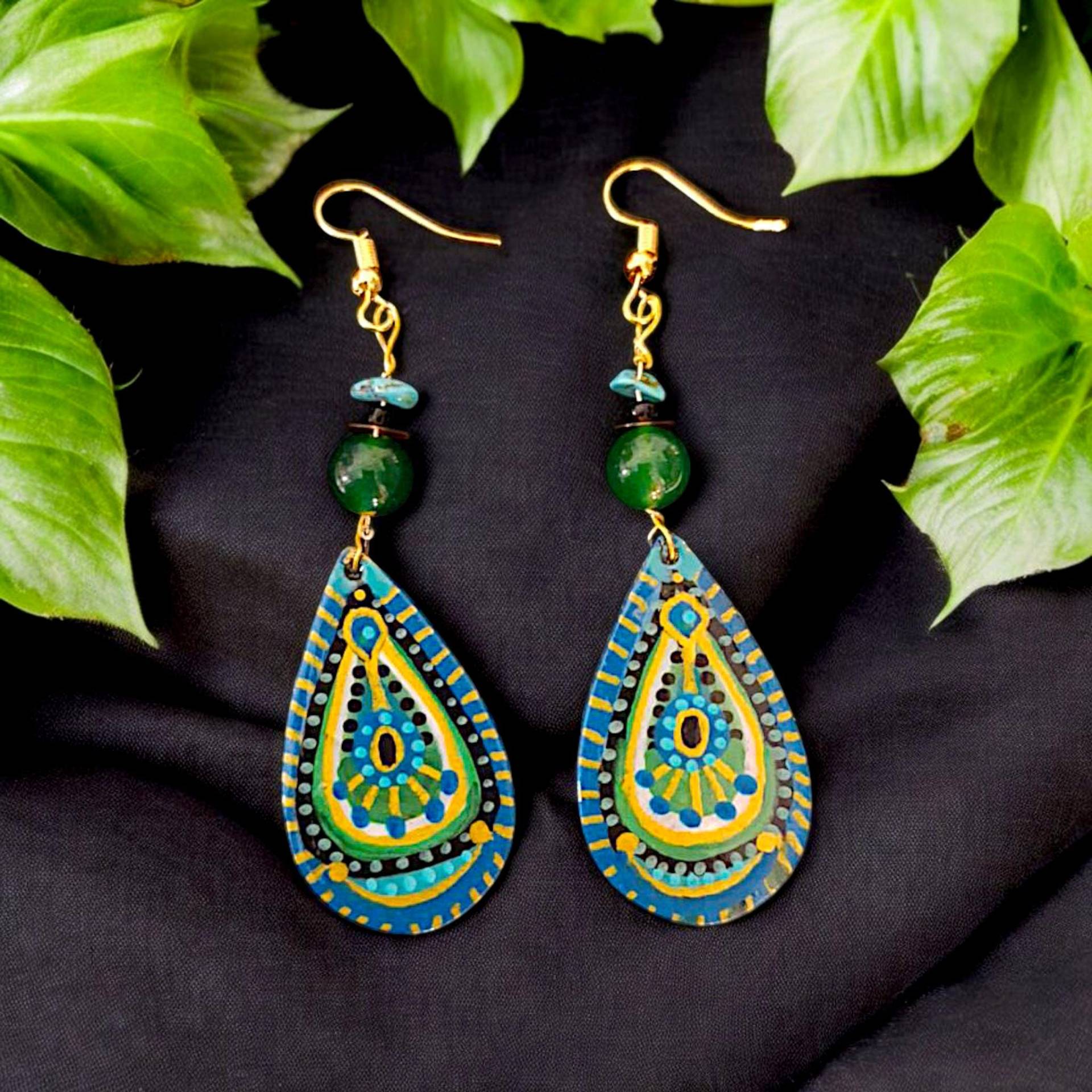 Ohrringe Schmuck Handbemalt Unikat Nachhaltig Handgefertigt Kunstvoll Einzigartig Künstler Bunt Gustav Klimt Hundertwasser Geschenk Grün von InspiArtByLena