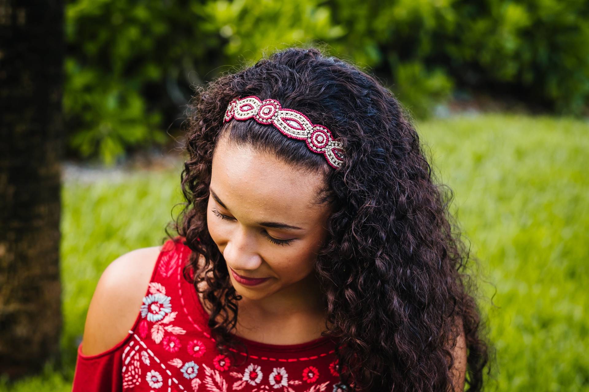 Perlen Stirnband - Kristall Geschenke Für Sie Boho Verstellbares Rot Weißes Gatsby Krankenschwester Geschenk Perlen Stirnband - Kristall Geschenke Für Sie Boho Verstellbares Rot Weißes Gatsby Krankenschwester Geschenk von InspiredElementsCo