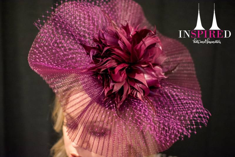 Fascinator Plum Kentucky Derby Oaks Fascinator Plum Kentucky Derby Oaks von InspiredHatsAndFasc