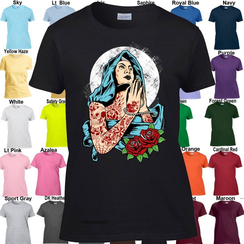 Jungfrau Maria Mit Tattoos Auf Den Armen T-Shirt - Classic Fit Damen Größen Xs 3Xl Erhältlich in 21 Farben von InspiredRebellion