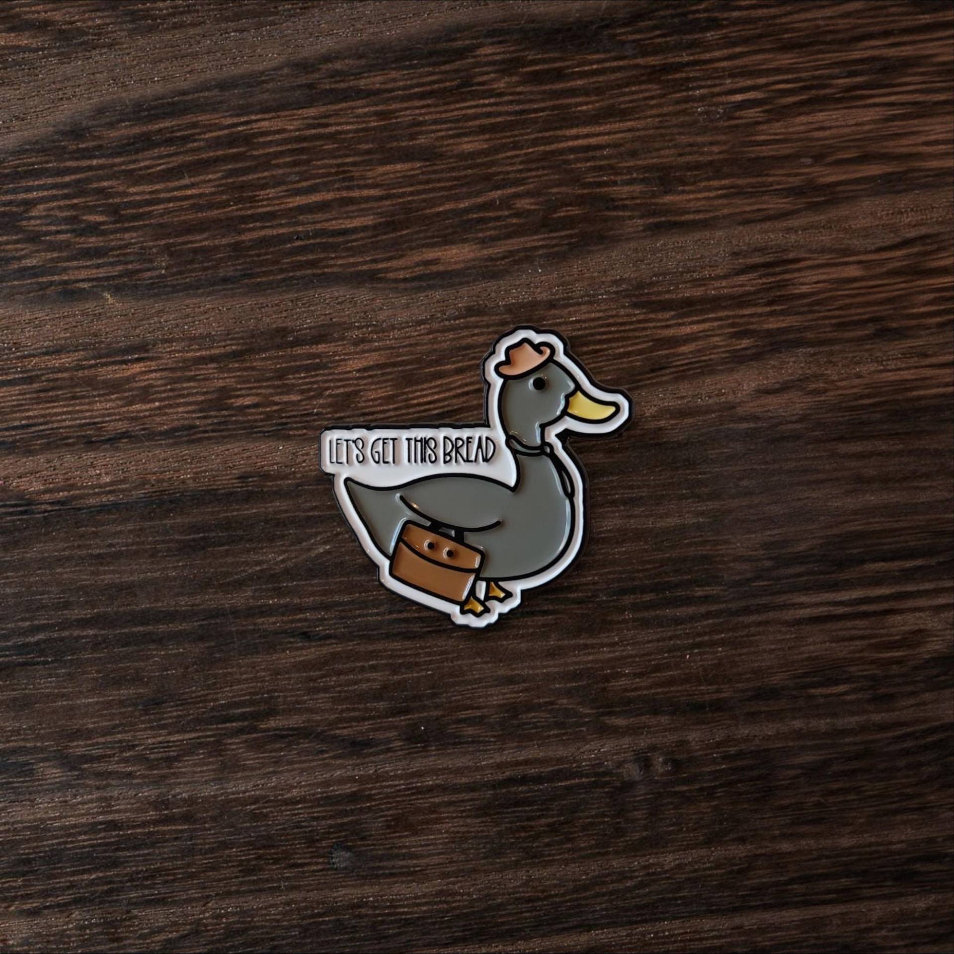 Anstecker Enterich Enten Papa Auf Dem Weg Zur Arbeit Lets Get This Bread Lustiger Pin Grau Business Ente Mit Hut Duckwork Anstecker Enterich Enten Papa Auf Dem Weg Zur Arbeit Lets Get This Bread Lustiger Pin Grau Business Ente Mit Hut Duckwork von InspiredbyJulez