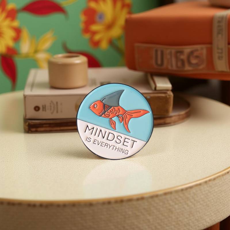 Anstecker Mindset Is Everything Goldfisch Und Hai Meer- Pin Mit Spruch - Positiv Minds Geschenkidee You Are What U Want To Be Anstecker Mindset Is Everything Goldfisch Und Hai Meer- Pin Mit Spruch - Positiv Minds Geschenkidee You Are What U Want To Be von InspiredbyJulez