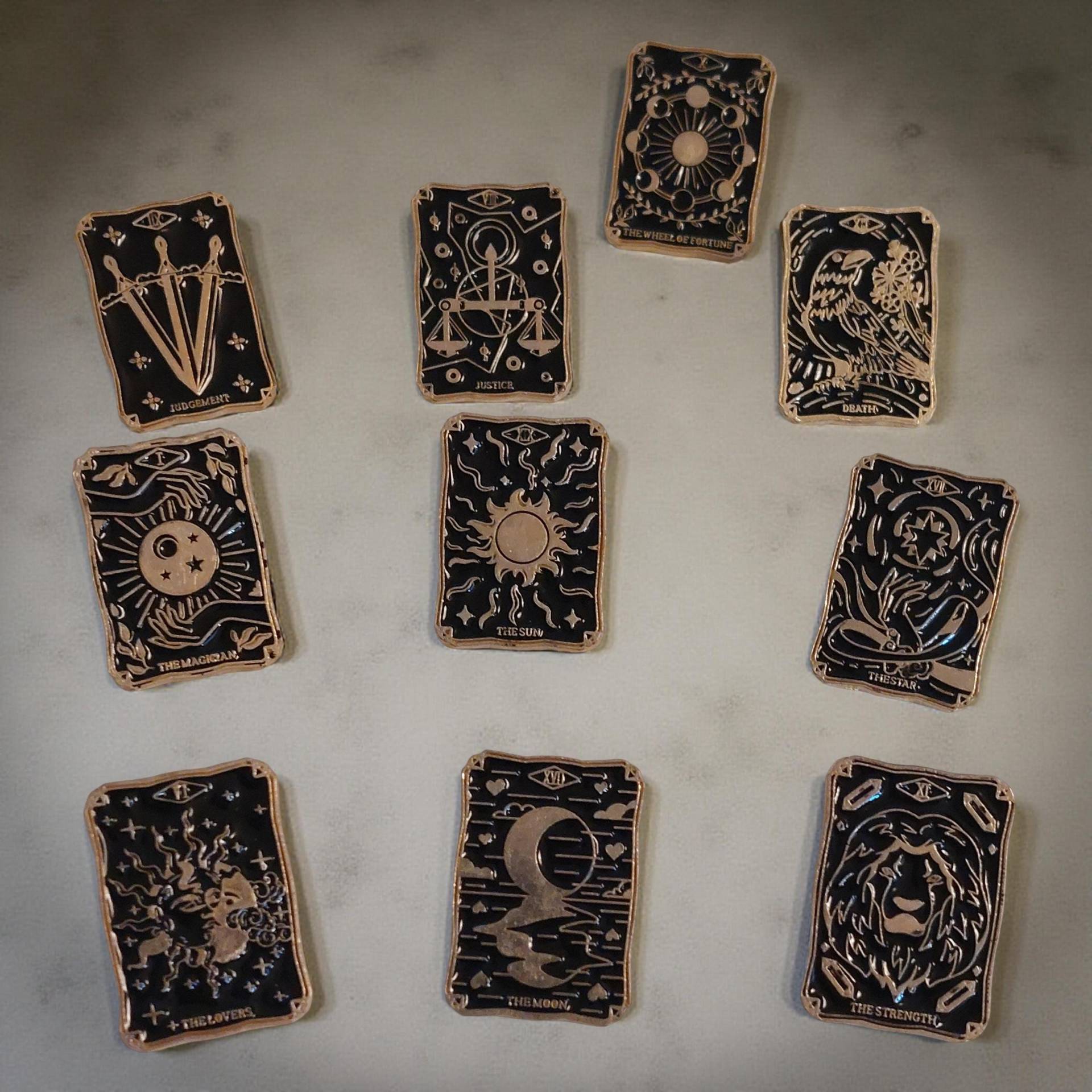 Anstecker Xl Set 10 X Tarot Karten The Moon Sun Lovers Hard Enamel Pin Deko Kleidung Rucksack Emaille Geschenkidee von InspiredbyJulez