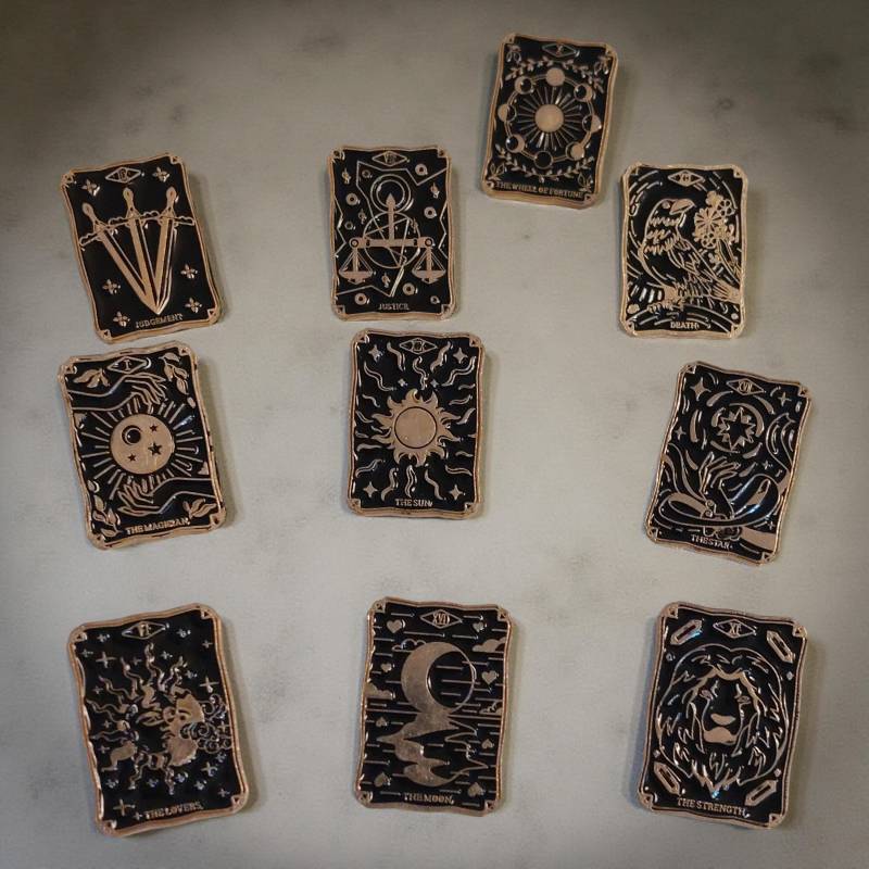 Anstecker Xl Set 10 X Tarot Karten The Moon Sun Lovers Hard Enamel Pin Deko Kleidung Rucksack Emaille Geschenkidee von InspiredbyJulez