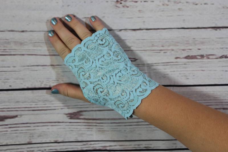 Türkis Spitze Fingerlose Handschuhe, Boho Spitze, Hochzeit von Inspiredthread
