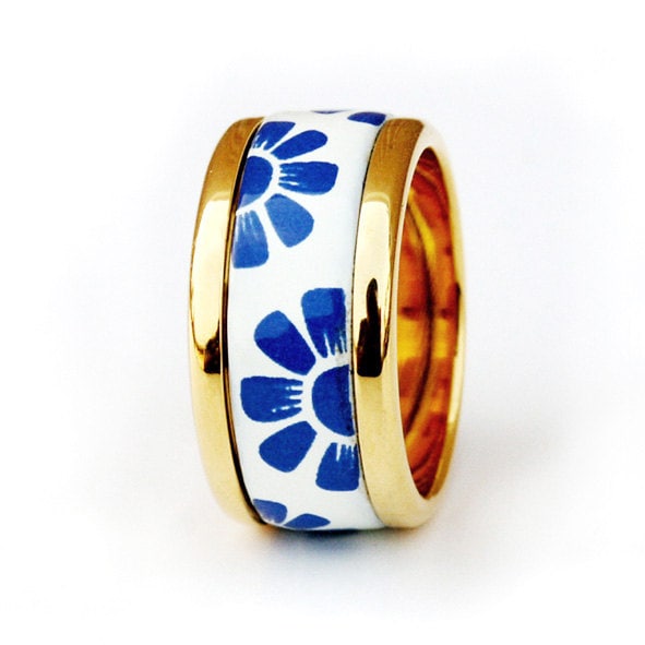 Blaue Und Weiße Serie Emaille 18K Vergoldeter Ring Aus Titanstahl von InspiringEnamel