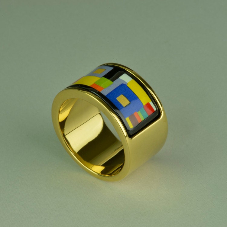 Mondrian Serie Emaille 18K Vergoldeter Titan Stahl Ring Mondrian Serie Emaille 18K Vergoldeter Titan Stahl Ring von InspiringEnamel