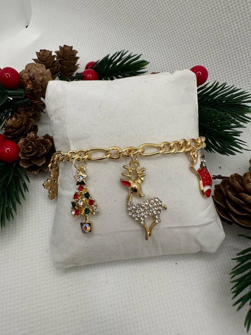 Handgemachtes Weihnachts-Charm-Armband von InspiroOnlineshop