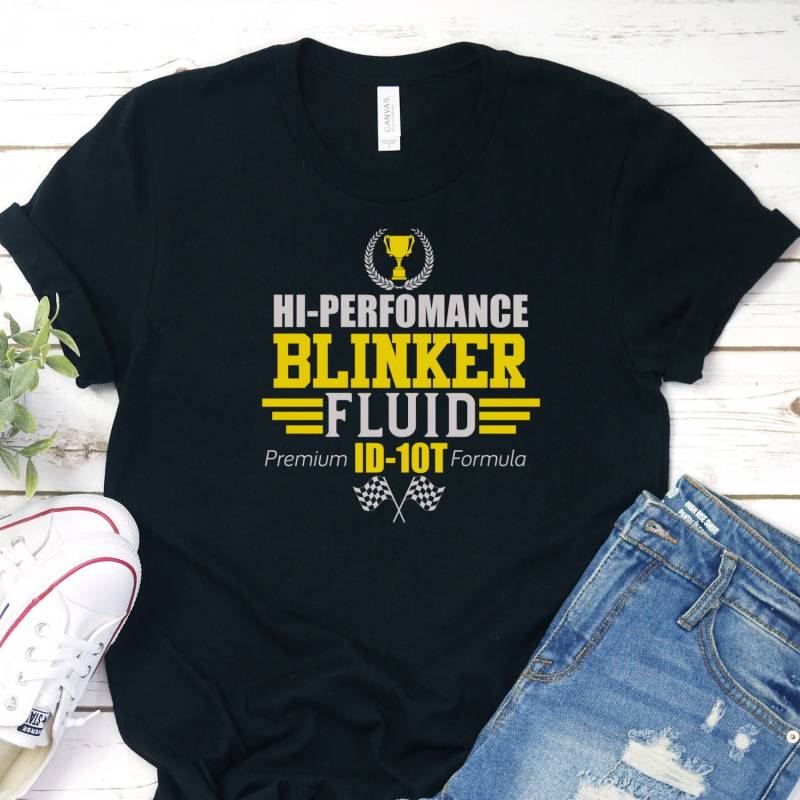 Blinker Fluid Shirt, Gearhead Grease Monkey Mechanic Shirt von InspoTees
