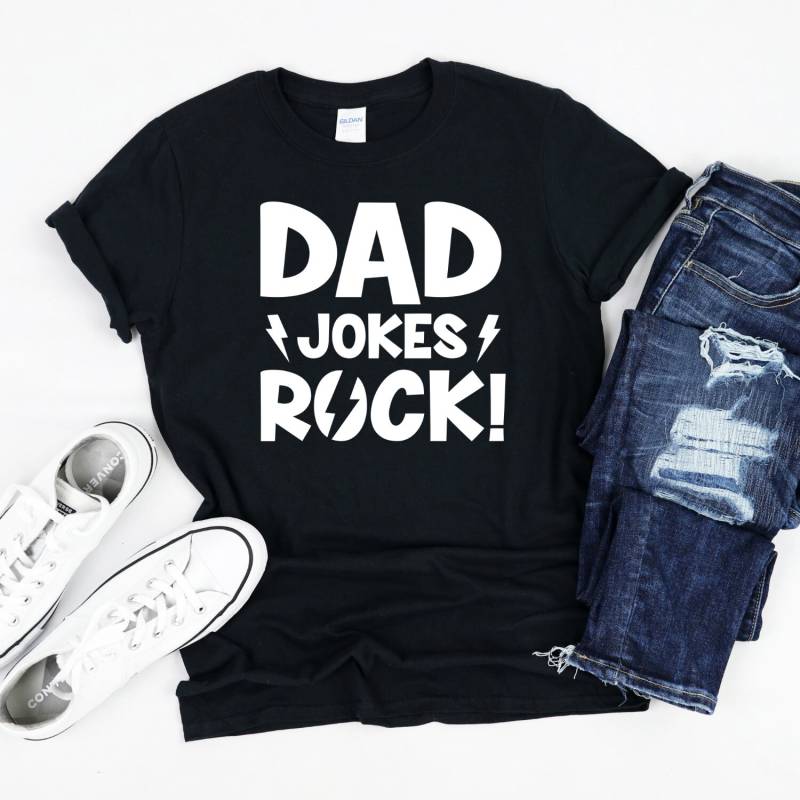 Papa Jokes Rock Shirt Papa Jokes Rock Shirt von InspoTees