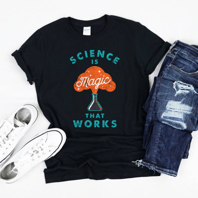 Science Lover Shirt, Works T-Shirt von InspoTees