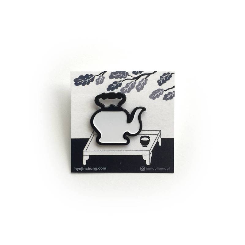 Teekanne2 Emaille Pin von InstantRabbit
