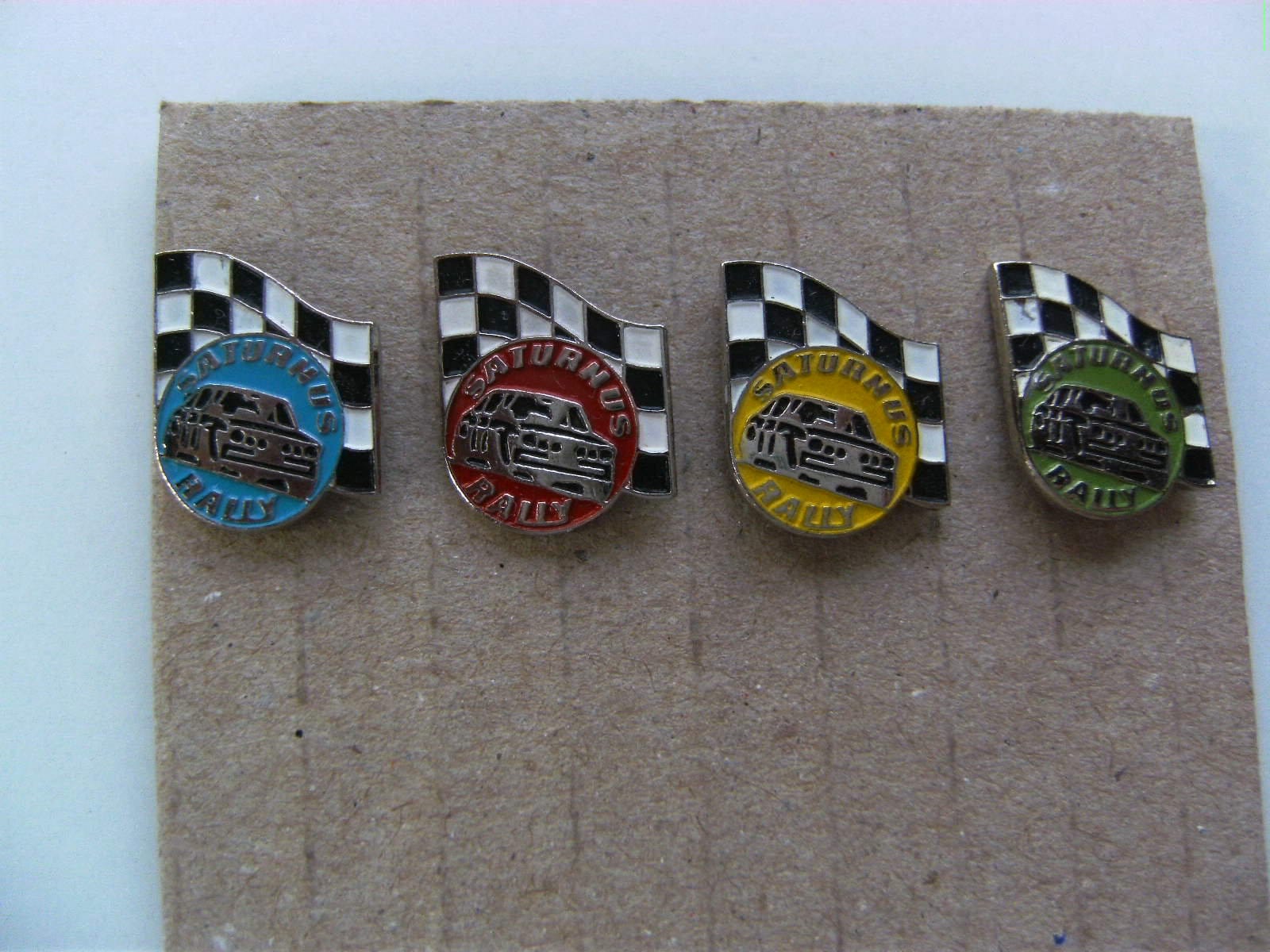 Saturnus Rallye Pin Abzeichen Viel 4 Saturnus Rallye Pin Abzeichen Viel 4 von Interestingsmallshop