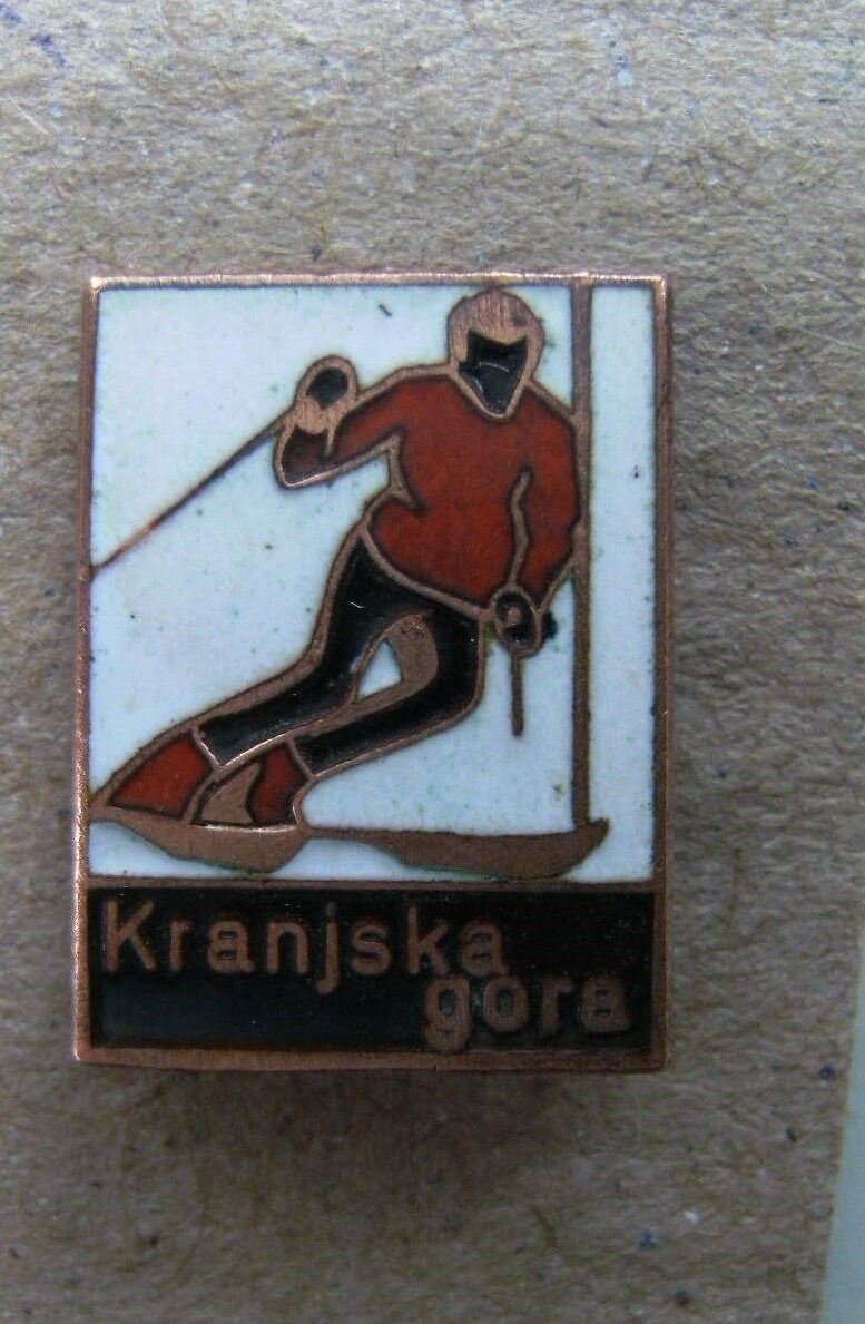 Ski Skifahren Kranjska Gora Slowenien, Ex-Jugoslawien Jahrgang Emaillierte Anstecknadel Abzeichen Ski Skifahren Kranjska Gora Slowenien, Ex-Jugoslawien Jahrgang Emaillierte Anstecknadel Abzeichen von Interestingsmallshop