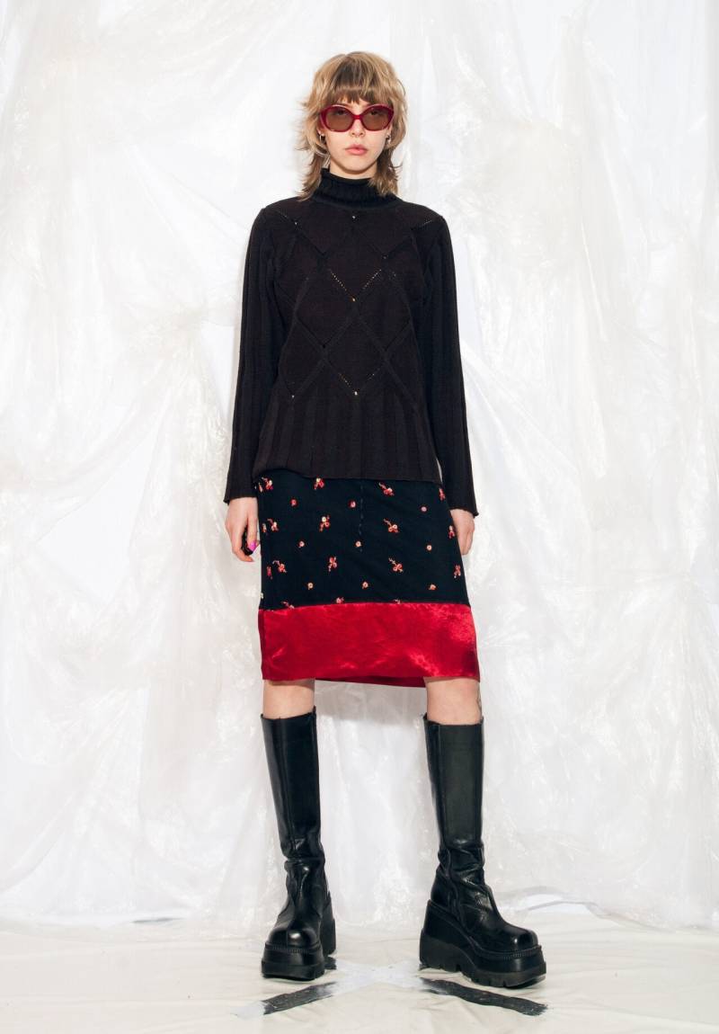 Vintage 90Er Jahre Carlo Colucci Strickpullover in Dunkelbraun Baumwolle Y2K 1990Er Fairycore Grunge Rollkragenpullover Mittlerer Grösse Gestrickt von InterzoneVntg