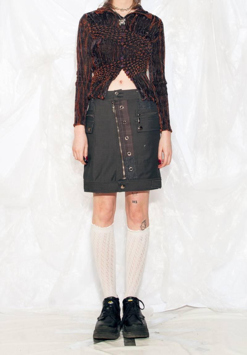 Vintage Y2K Cargo Mini Rock in Grau 2000Er Büro Look Reißverschluss Vorne Taschenrock Small von InterzoneVntg