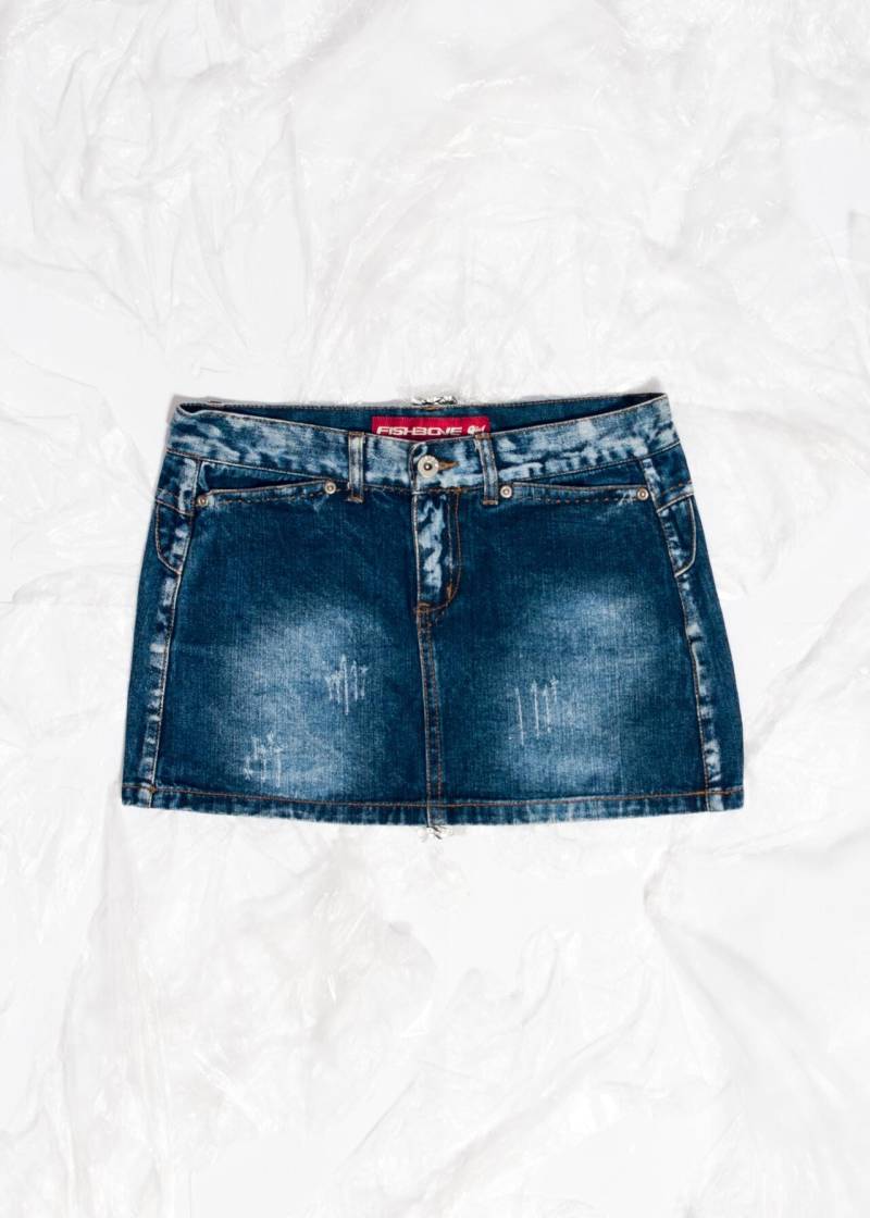 Vintage Y2K Denim Micro Rock in Blau 2000S Fishbone Mini Stonewashed Größe S Vintage Y2K Denim Micro Rock in Blau 2000S Fishbone Mini Stonewashed Größe S von InterzoneVntg