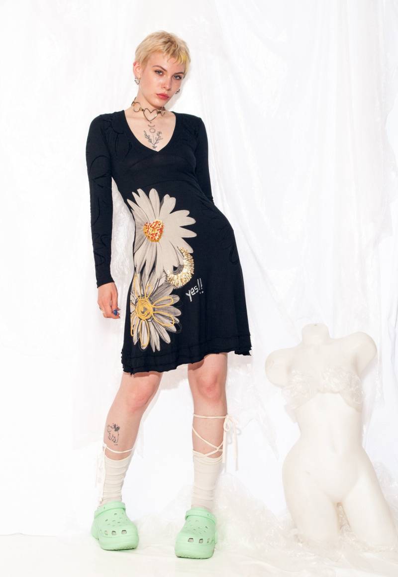 Vintage Y2K Desigual Kleid in Schwarz Gedruckt 2000Er Jahre Langarm Blumen Daisy Fairycore Tunika Medium von InterzoneVntg