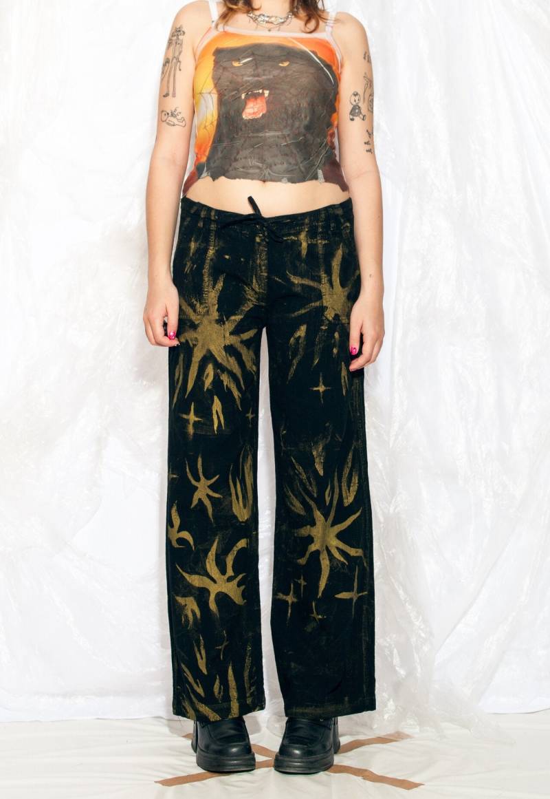 Vintage Y2K Hose Mit Weitem Bein in Schwarz Handbemalte 2000Er Jahre Überarbeitete Whimsigoth Style Schlaghose Größe L von InterzoneVntg