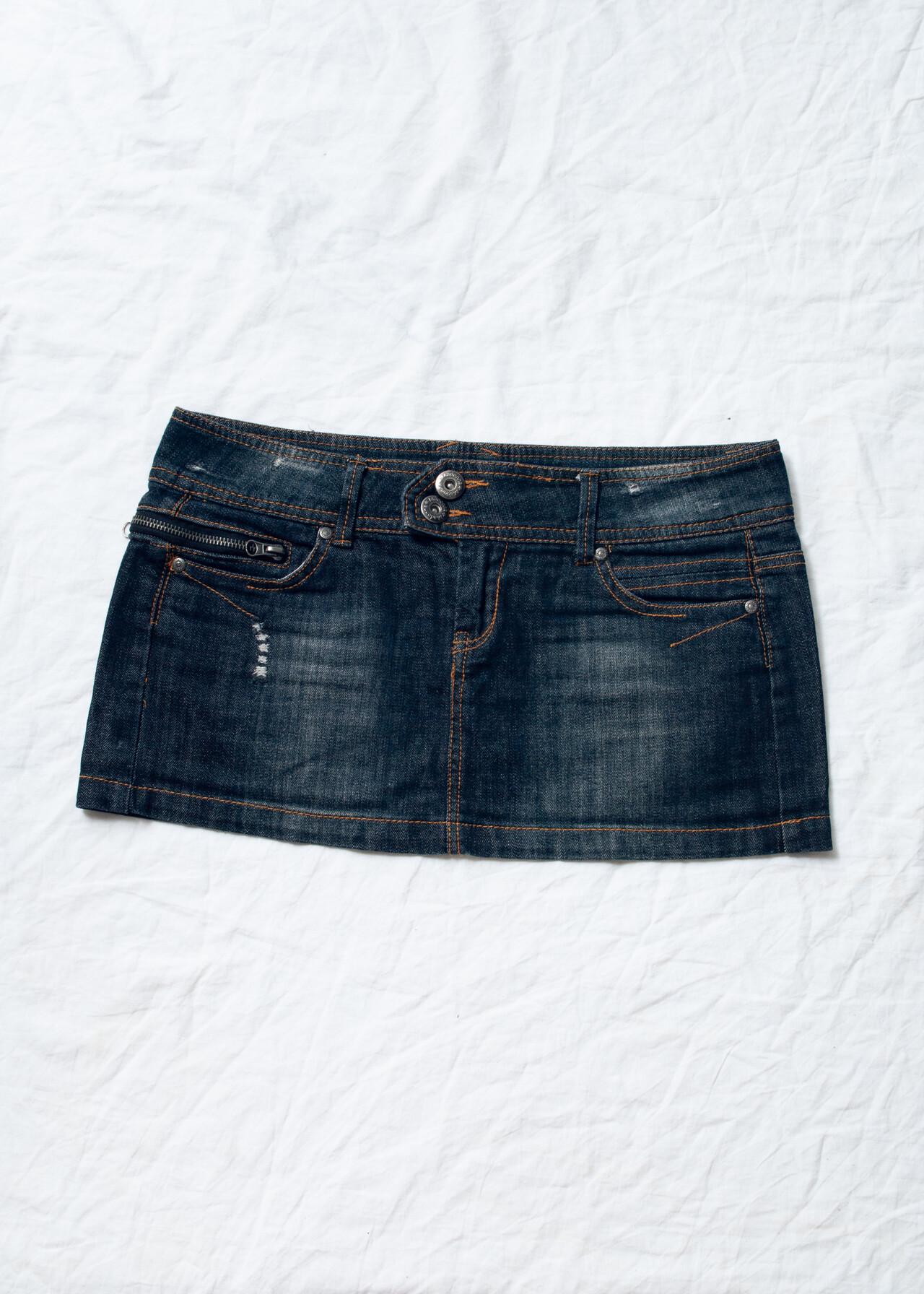 Vintage Y2K Madonna Mikro Rock Aus Blauem Denim - 2000Er Jahre Low Rise Stonewashed Mini Grunge Style Größe M von InterzoneVntg