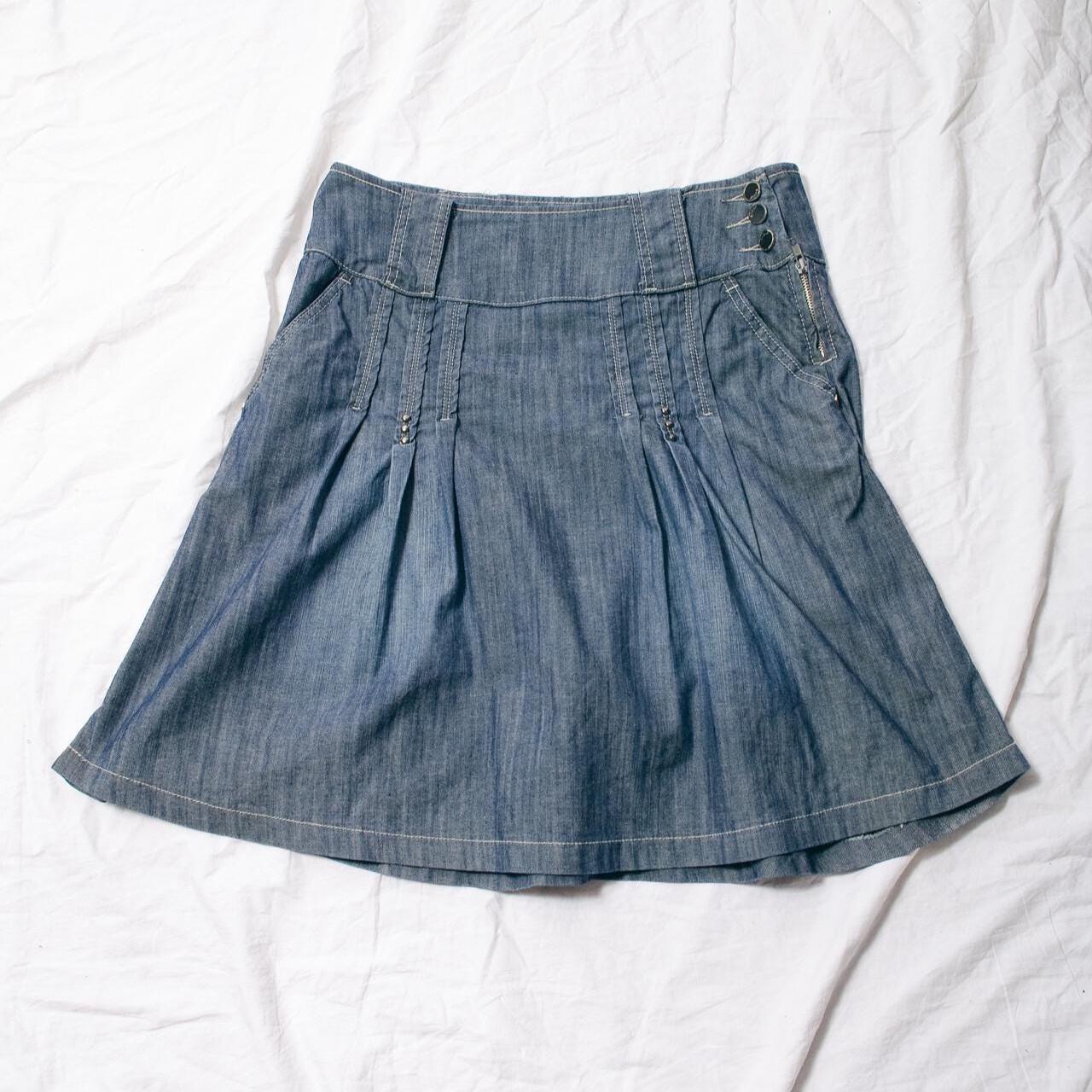 Vintage Y2K Midi Rock in Blauem Denim - 2000Er Jahre Low Rise Rüschen Jeans Büro Sirenen Stil Size L von InterzoneVntg