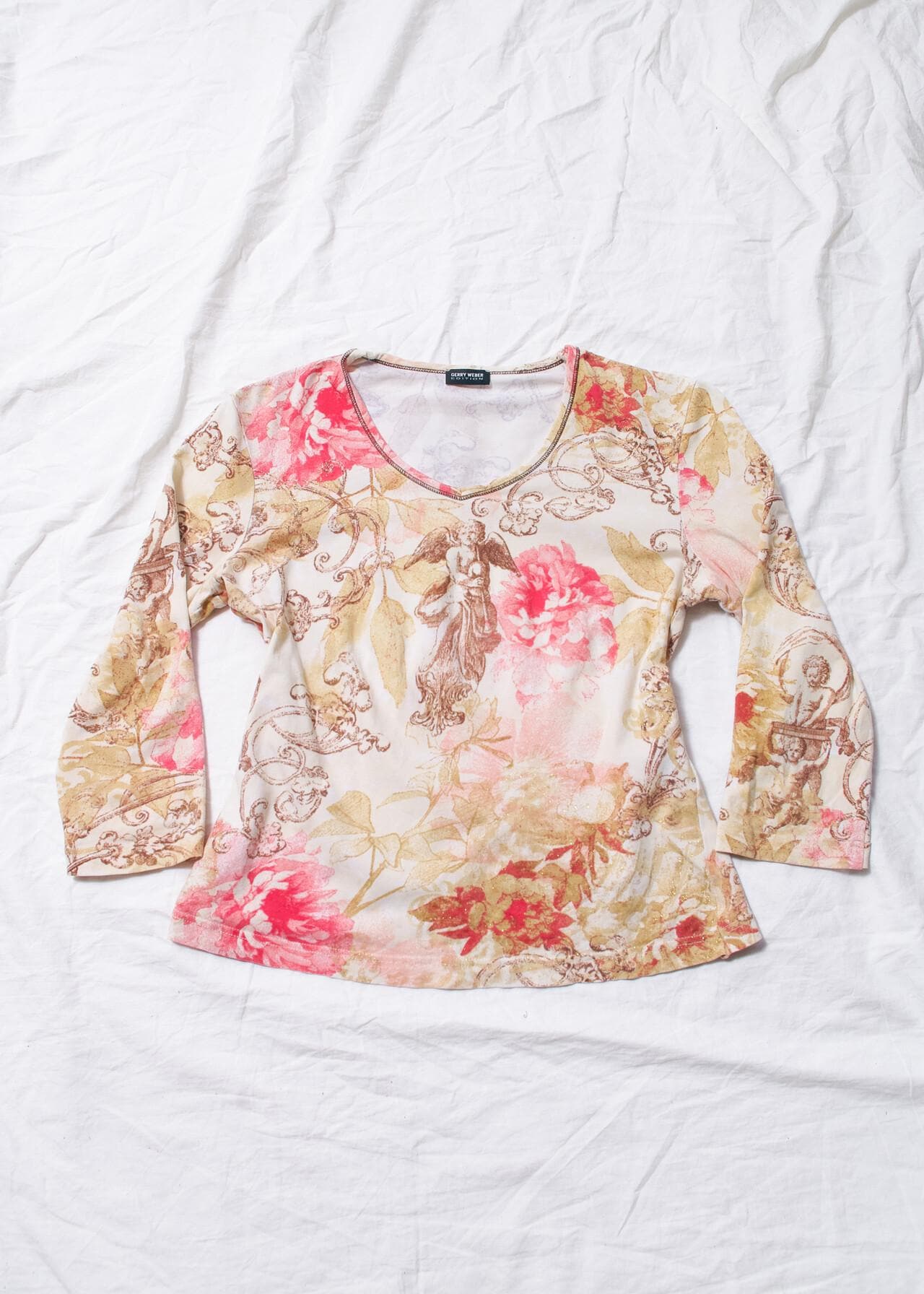 Vintage Y2K Top in Beige Pink - 2000Er Jahre Barock Print Langarm Baby Shirt Boho Angelcore Style Size M Vintage Y2K Top in Beige Pink - 2000Er Jahre Barock Print Langarm Baby Shirt Boho Angelcore Style Size M von InterzoneVntg