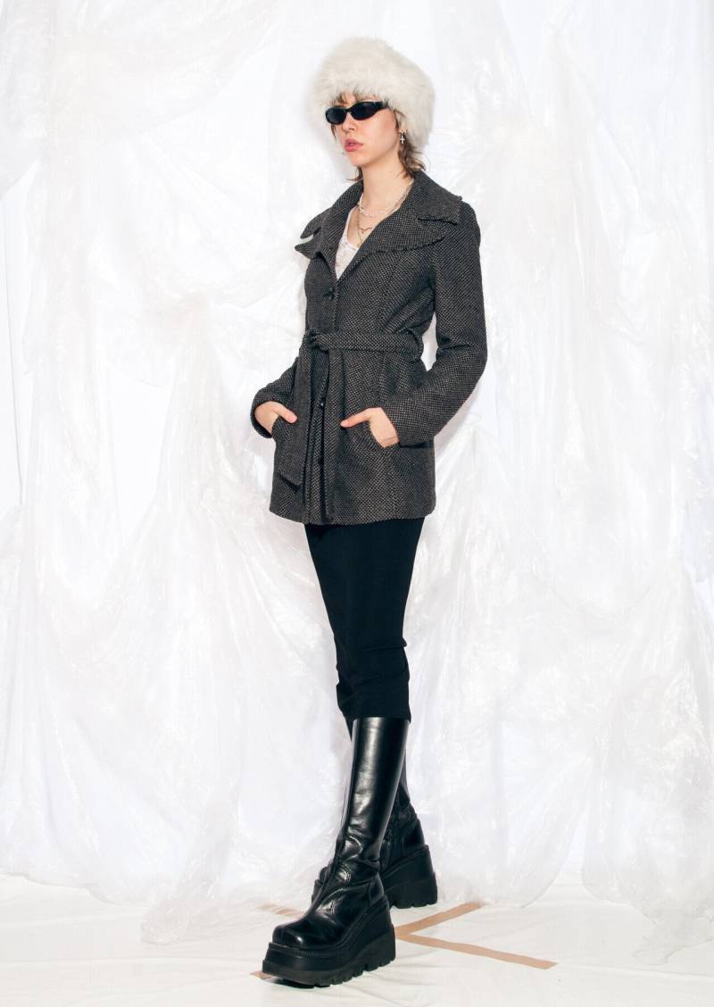 Vintage Y2K Wintermantel in Grau Wollmischung Mit Gürtel 2000Er Jahre Jacke Dark Academia Small von InterzoneVntg