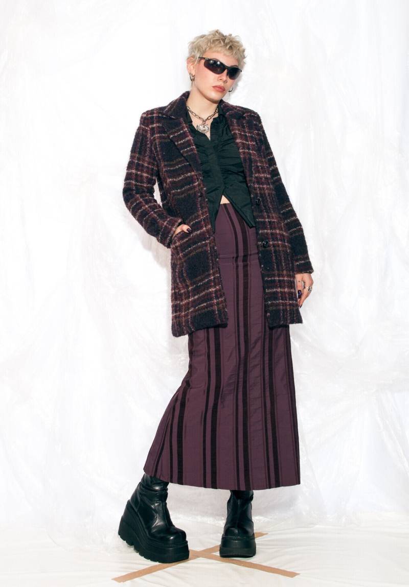 Vintage Y2K Wintermantel in Lila Kariert 2000S Silvian Heach Lange Karierte Jacke Fairycore Grunge Small von InterzoneVntg