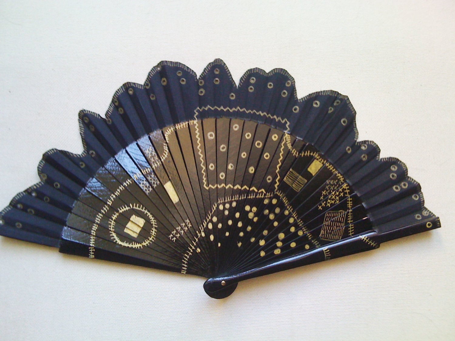 Handfächer Fantasie von Inthefoldsoftime