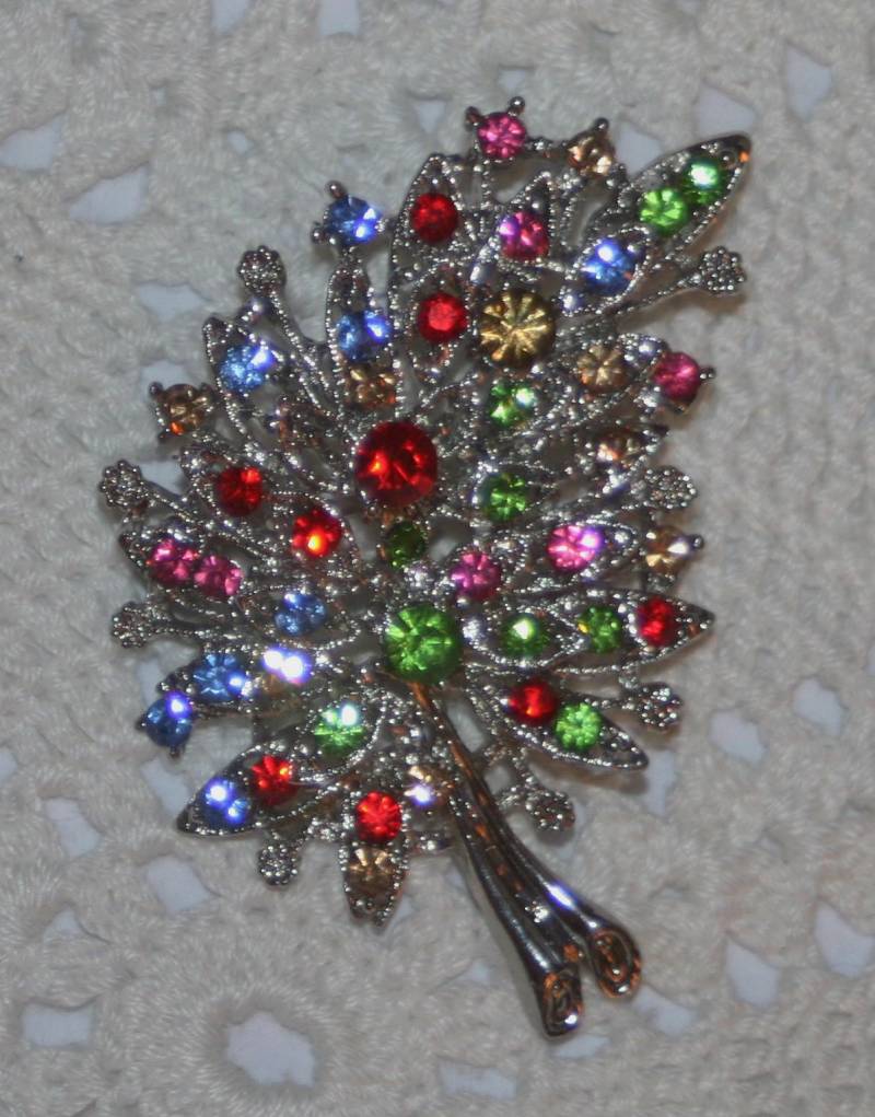 Bunte Funken Geformt Silvertone Floral Blumen Bouquet Grün Rot Blau Gelb Rhinetones Brosche-Anstecknadel von Inthepalmofhishand