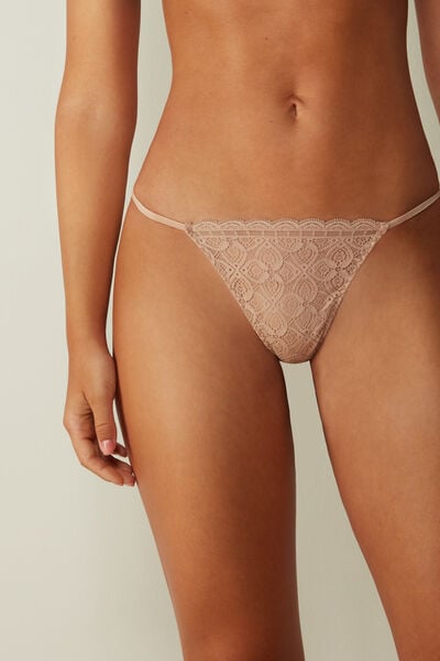 String-tanga Mit Schmalen Seiten Aus Spitze Natürlich von Intimissimi