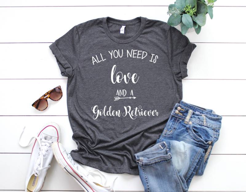 Golden Retriever Shirt Liebe Und Hund Unisex T-Shirt Golden Retriever Shirt Liebe Und Hund Unisex T-Shirt von IntoTheHimalayas