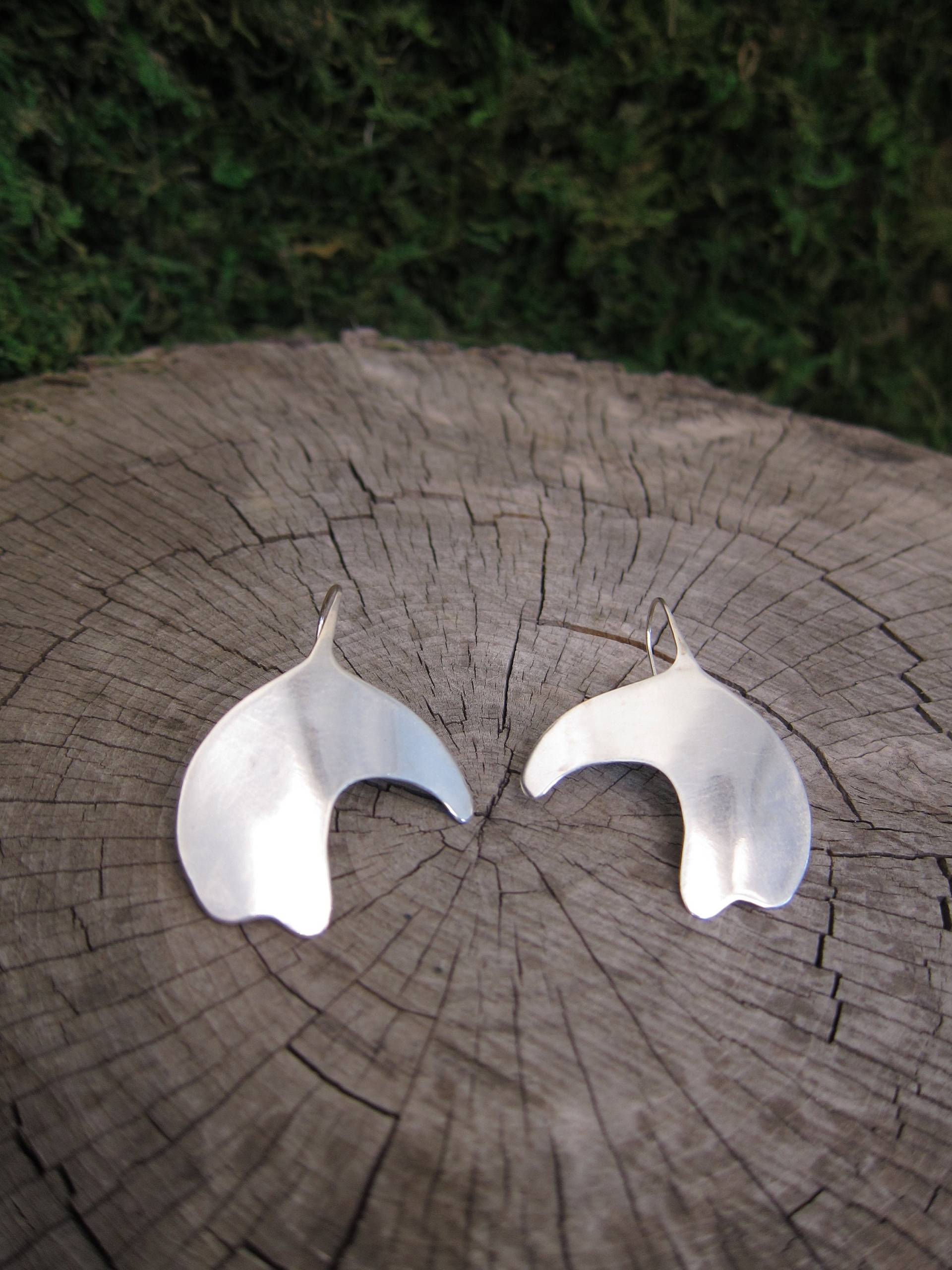 Gebissen Blatt-Serie #1-Ohrringe in Sterling-Silber von IntoTheTreetops