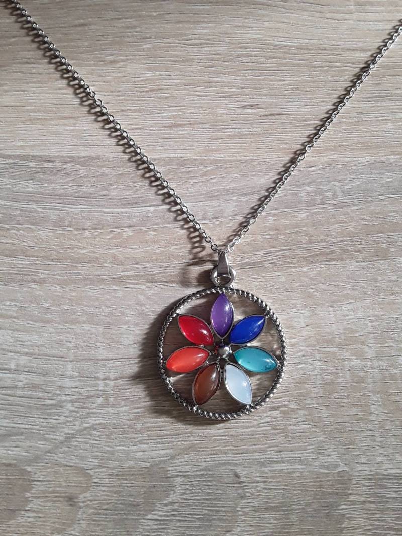 Blumenkette Chakra Heilung Blumenkette Chakra Heilung von IntrepidGiftShop