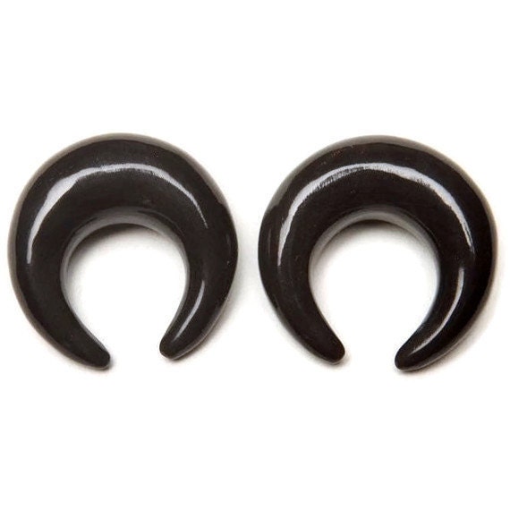 Horn Ohrringe 8 Mm 00Ga, 1/2"(13 Mm Zum Verkauf von Intrepidjewelry